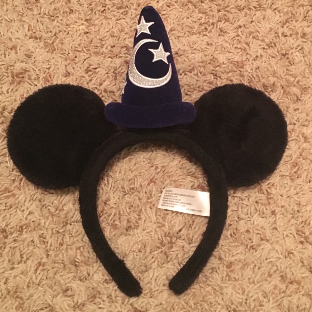 authentic mickey mouse/disney ears 💙🎉⭐️